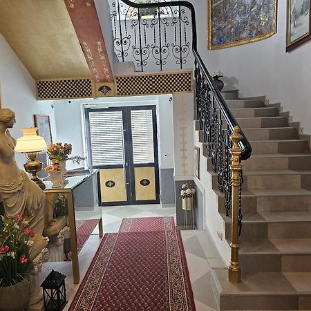 Vansvel Royal Boutique Apartment 2 Belgrade Luaran gambar