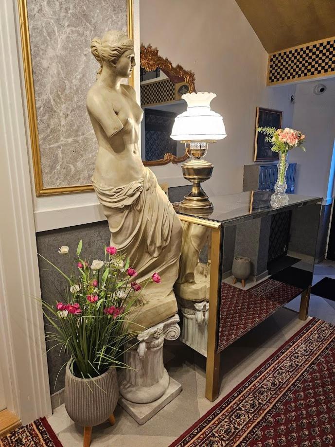 Vansvel Royal Boutique Apartment 2 Belgrade Luaran gambar