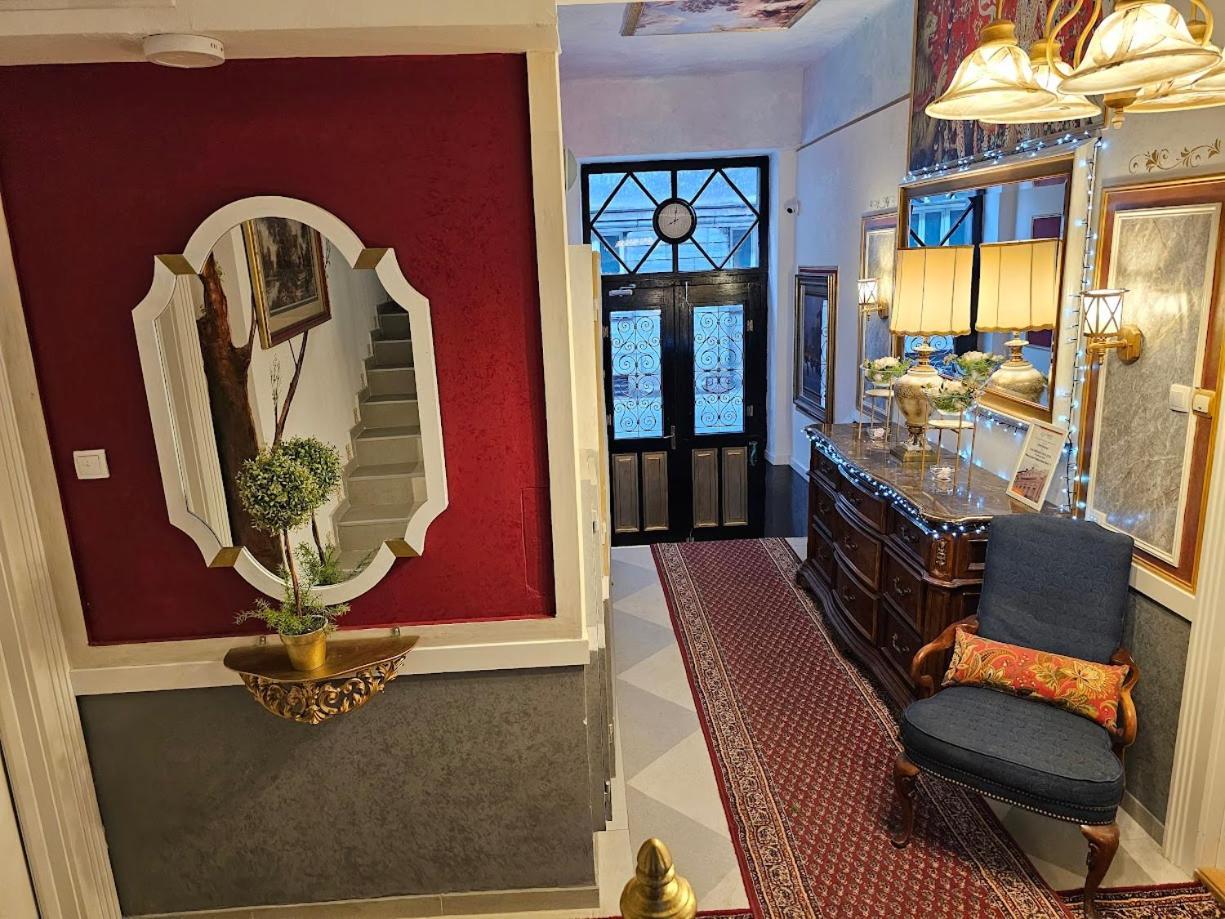 Vansvel Royal Boutique Apartment 2 Belgrade Luaran gambar